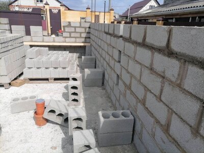 Кладка блока при строительстве одноэтажного дома в Родниках Белореченск 12.jpg