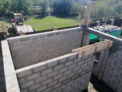 Кладка блока при строительстве одноэтажного дома в Родниках Белореченск 36.jpg