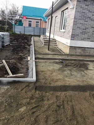 Укладка тротуарной плитки при строительстве дома в Белореченске 9.jpg